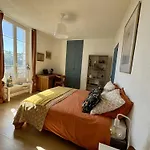 Appartement Les Capucines, Comme Chez Soi, Loin De Chez Soi *